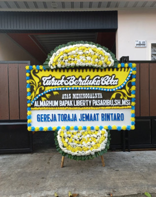 Papan Bunga Duka di Cambai